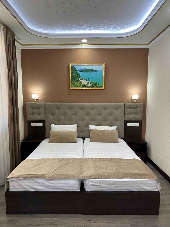 Grand Art Hotel Tashkent Exterior photo