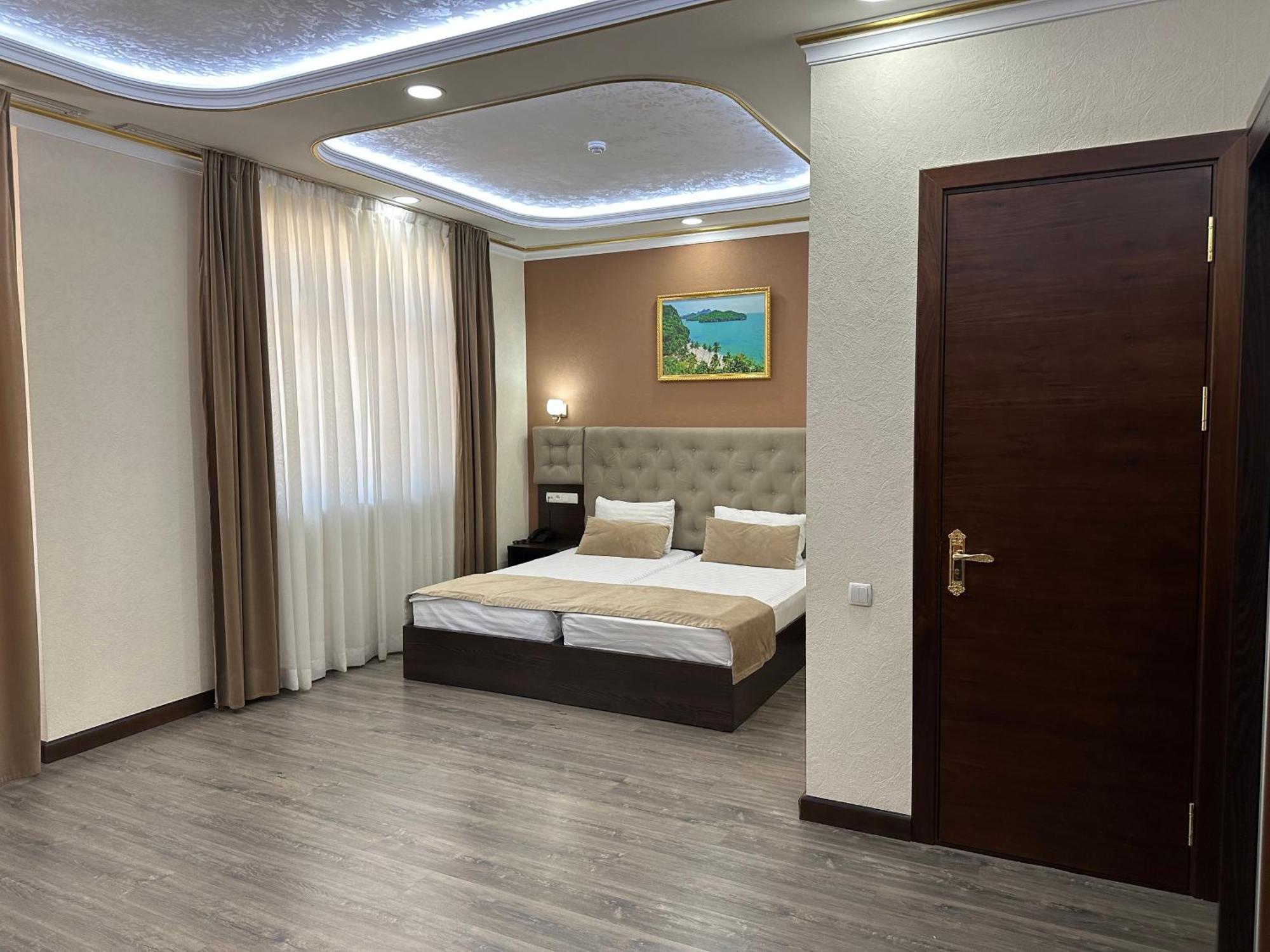 Grand Art Hotel Tashkent Exterior photo