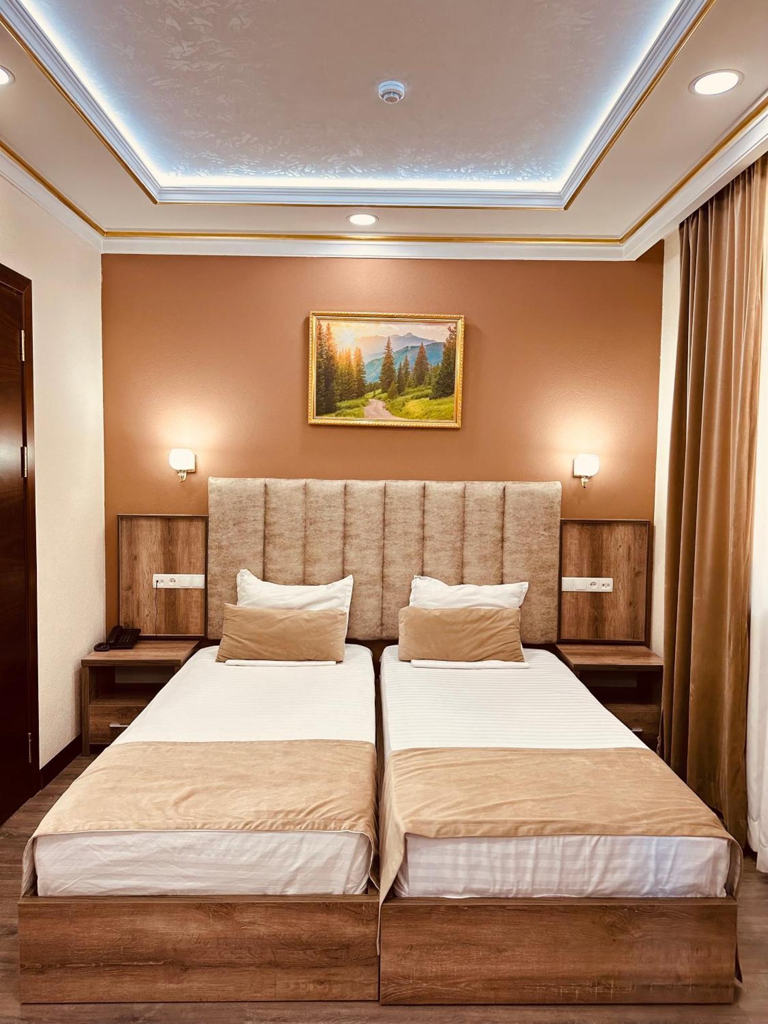Grand Art Hotel Tashkent Exterior photo