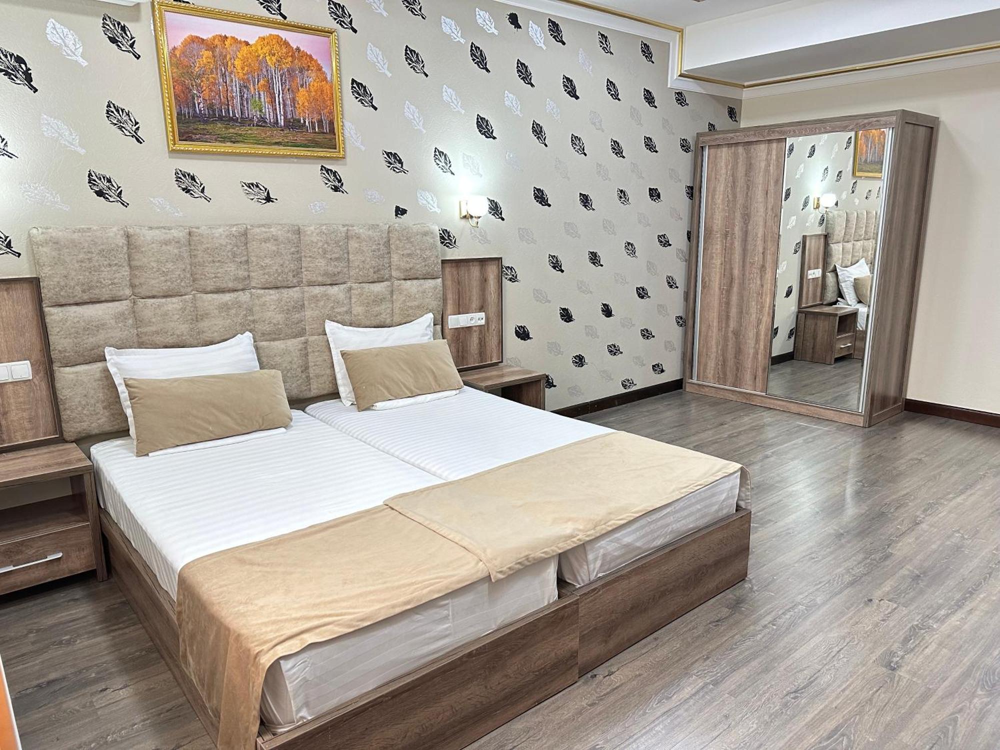 Grand Art Hotel Tashkent Exterior photo