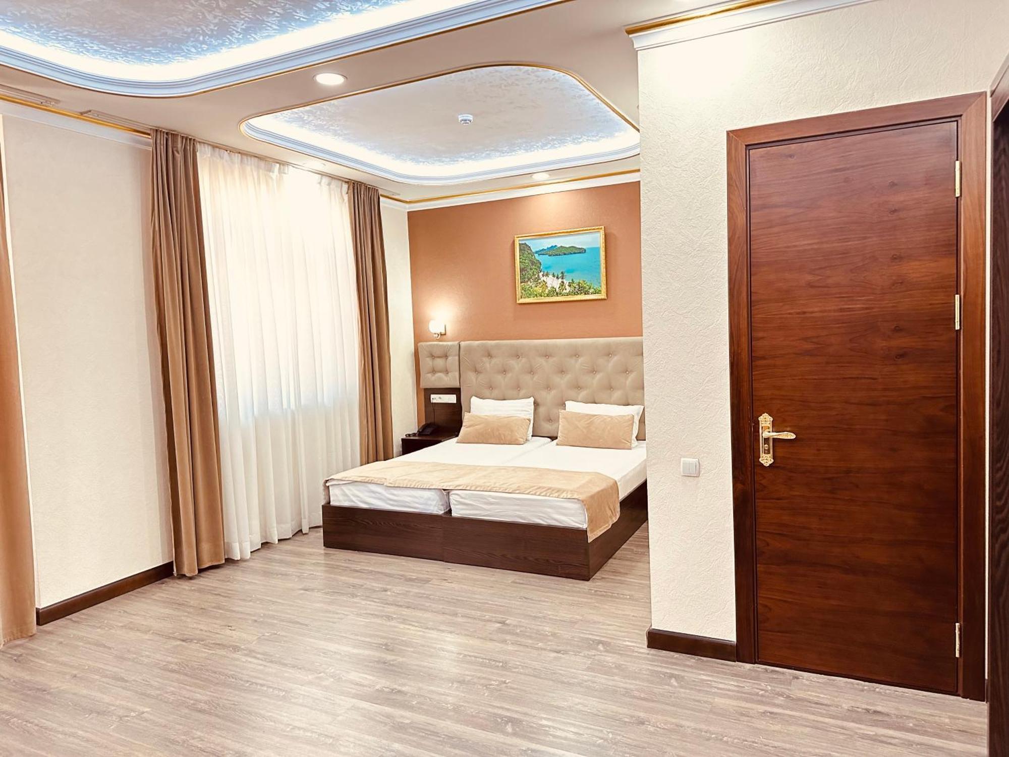 Grand Art Hotel Tashkent Exterior photo