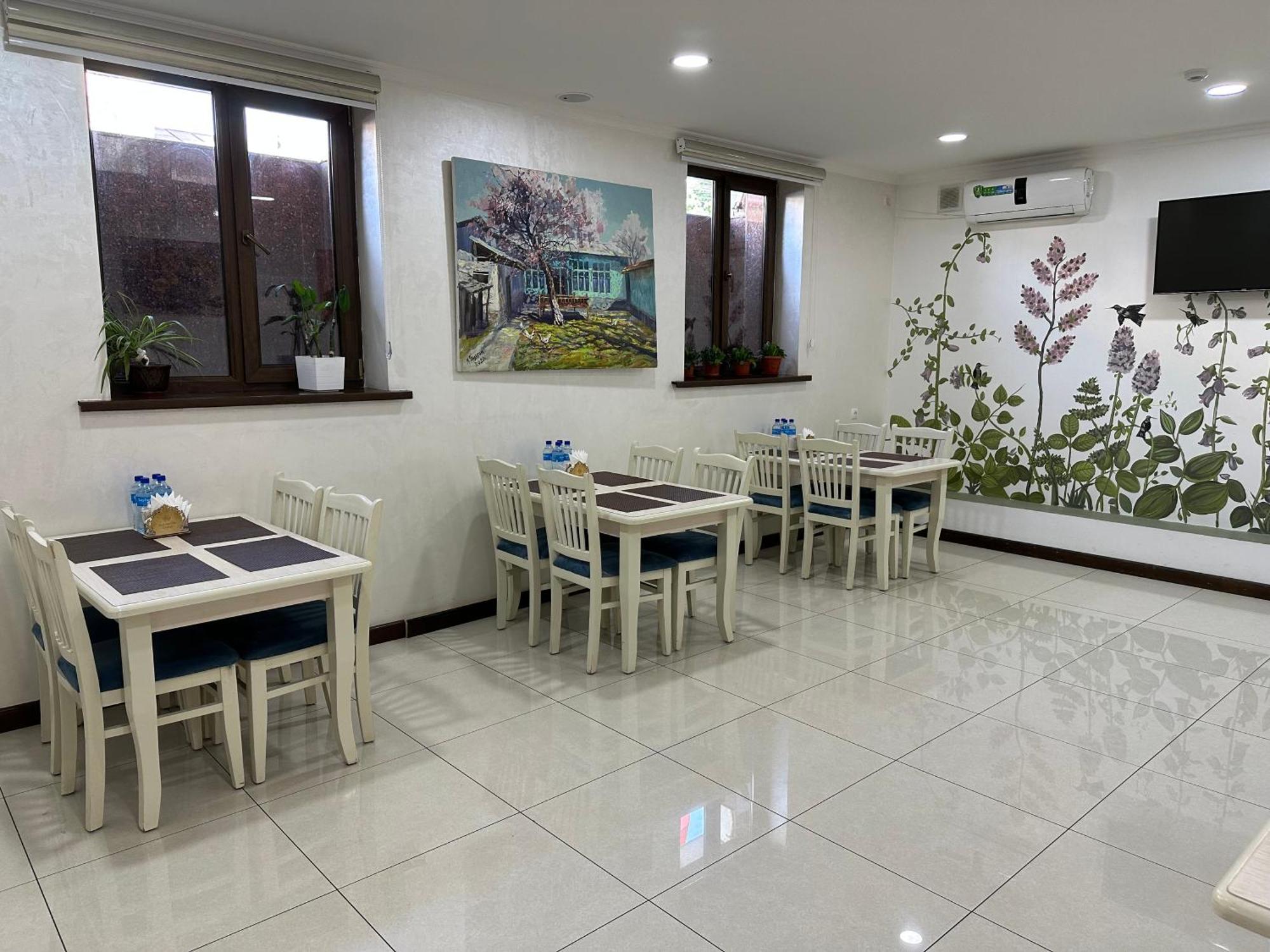 Grand Art Hotel Tashkent Exterior photo