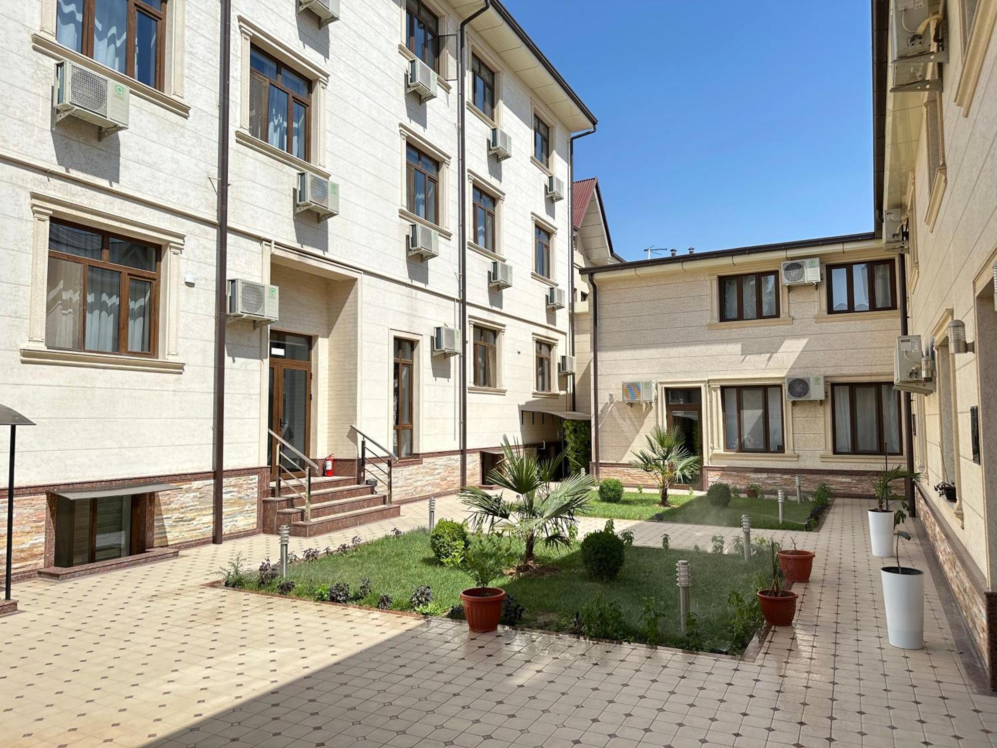 Grand Art Hotel Tashkent Exterior photo